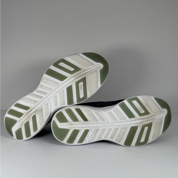 APL Techloom Pro Black Blue Knit Sneakers Men's Size 8 - Picture 7 of 9